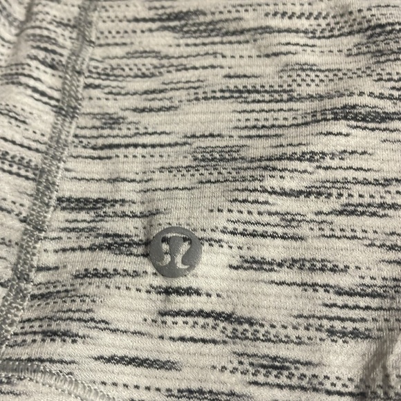 Lululemon Gray Patterned Tank - Picture 7 of 7